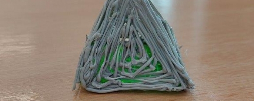 Lekcja matematyki z wykorzystaniem długopisów 3D